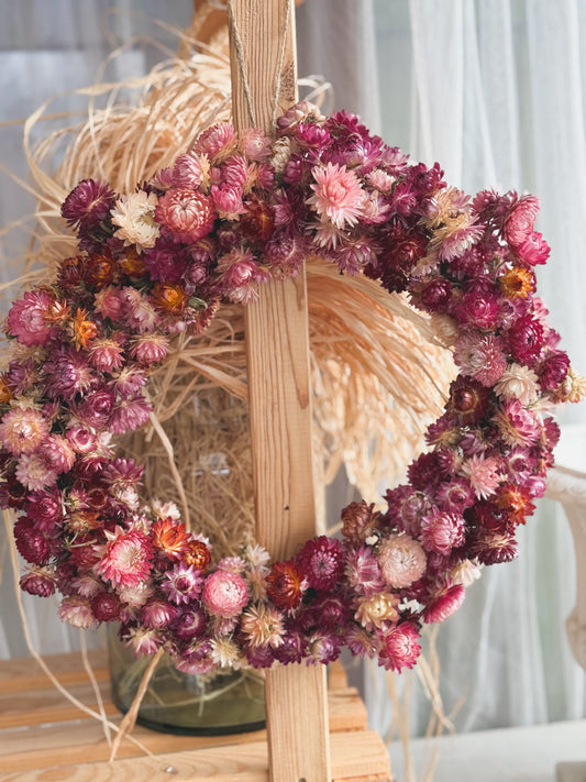 Natural Everlasting Strawflower Wreath